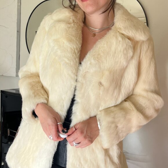 Genuine white/cream rabbit fur coat - Picture 2 of 15